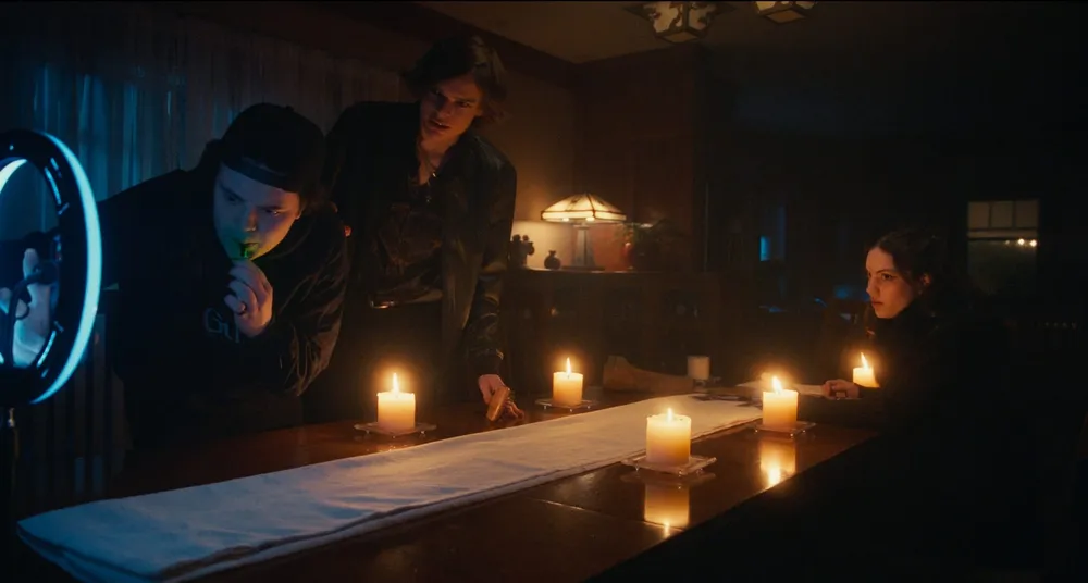 Ghosts Go Viral in “Seance for the ’Gram”