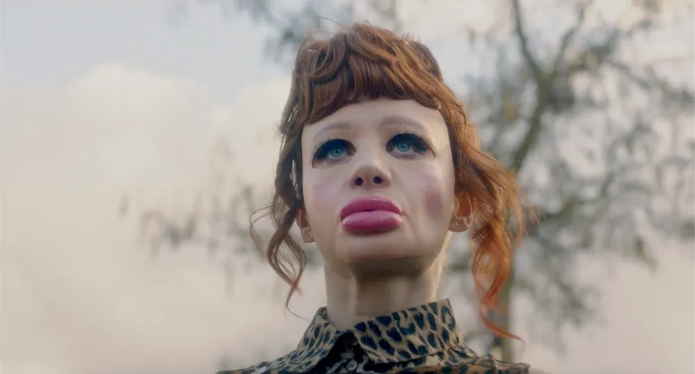 Jasmine De Silva’s “Beauty Sleep” Reimagines Perfection in Pastel Horror