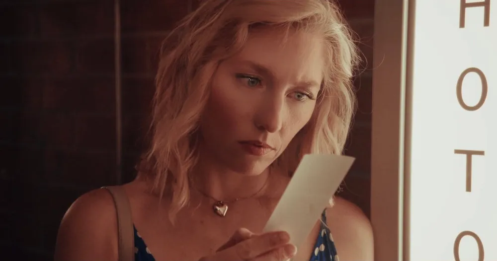 Haunted Frames: Isabel Siragusa’s "2x6" Unveils a Dark Photo Booth Mystery at CFA Quarterly Film Challenge